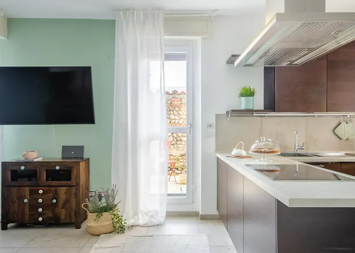 Apartment Supernova *